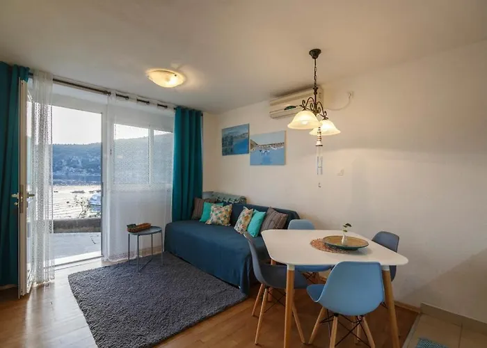 아파트 Jurkovica *